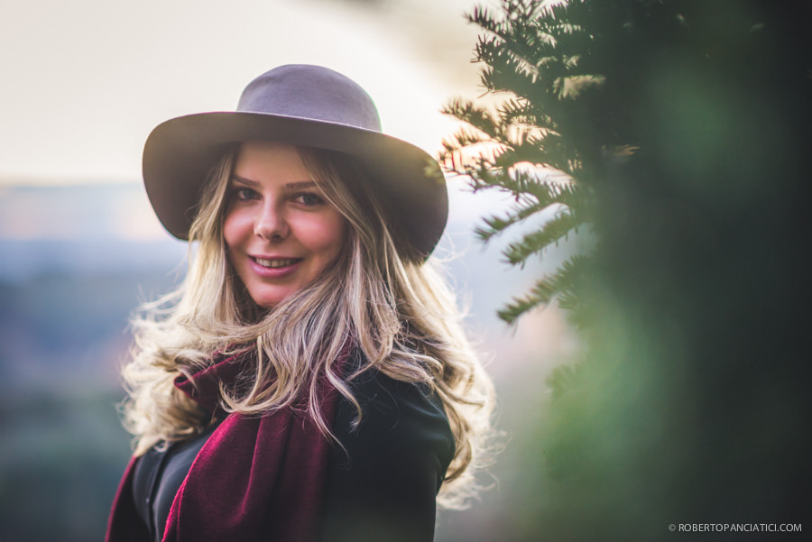 engagement in tuscany siena roberto panciatici wedding photographer