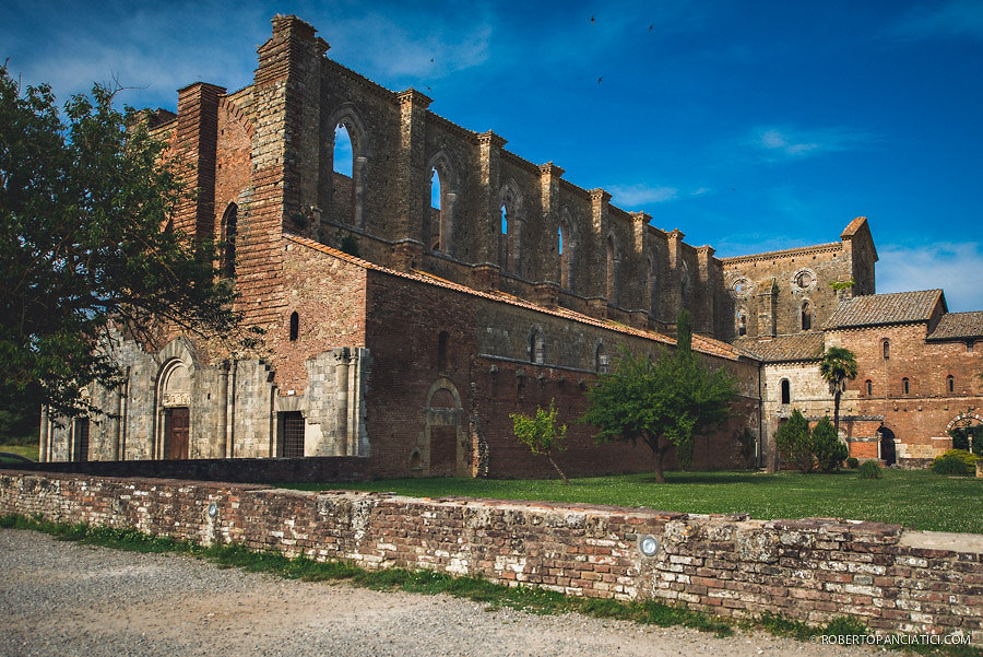 San-Galgano-Wedding-Photographer-Tuscany-Roberto-Panciatici-Photography