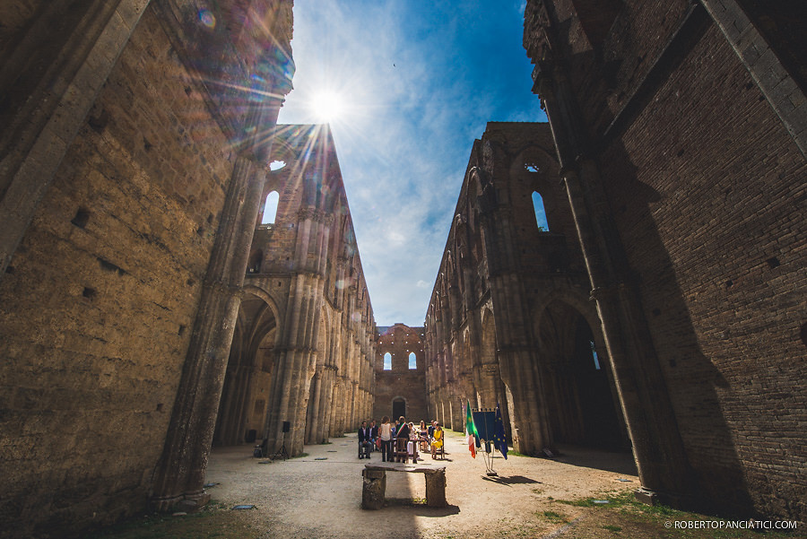 San-Galgano-Wedding-Photographer-Tuscany-Roberto-Panciatici-Photography