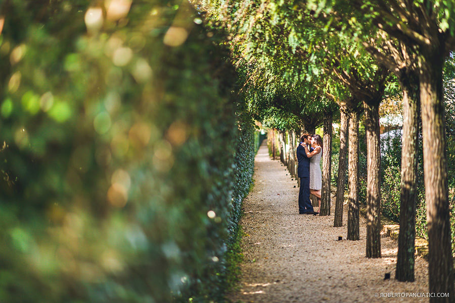 borgo-santo-pietro-engagement-in-tuscany-Roberto-Panciatici-Photography-39