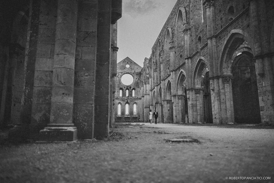 borgo-santo-pietro-engagement-in-tuscany-Roberto-Panciatici-Photography-72