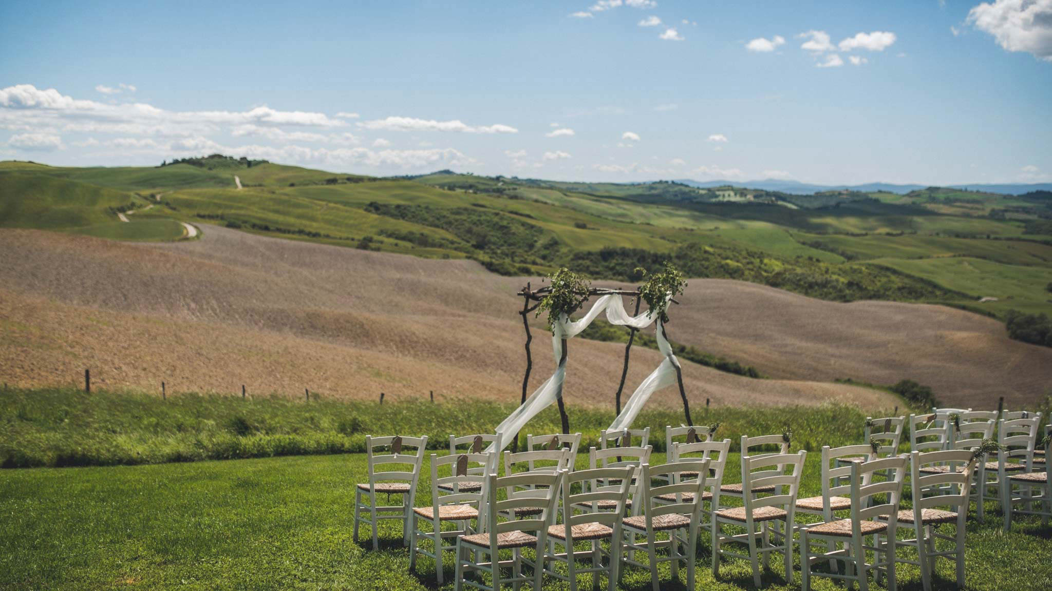 The Lazy Olive Tuscany details by Roberto Panciatici Photography