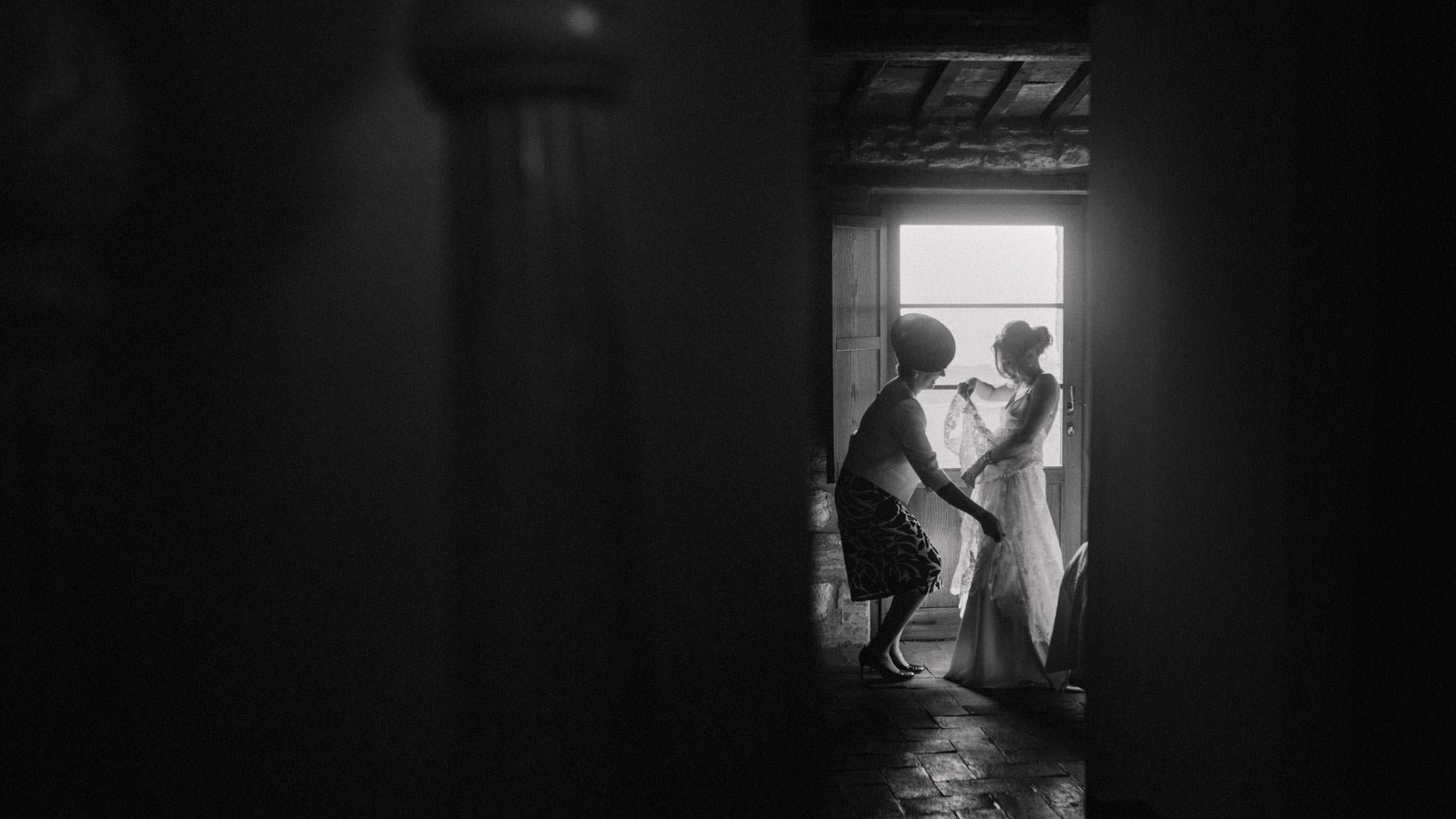 wedding photgorapher in Tuscany - The Lazy Olive