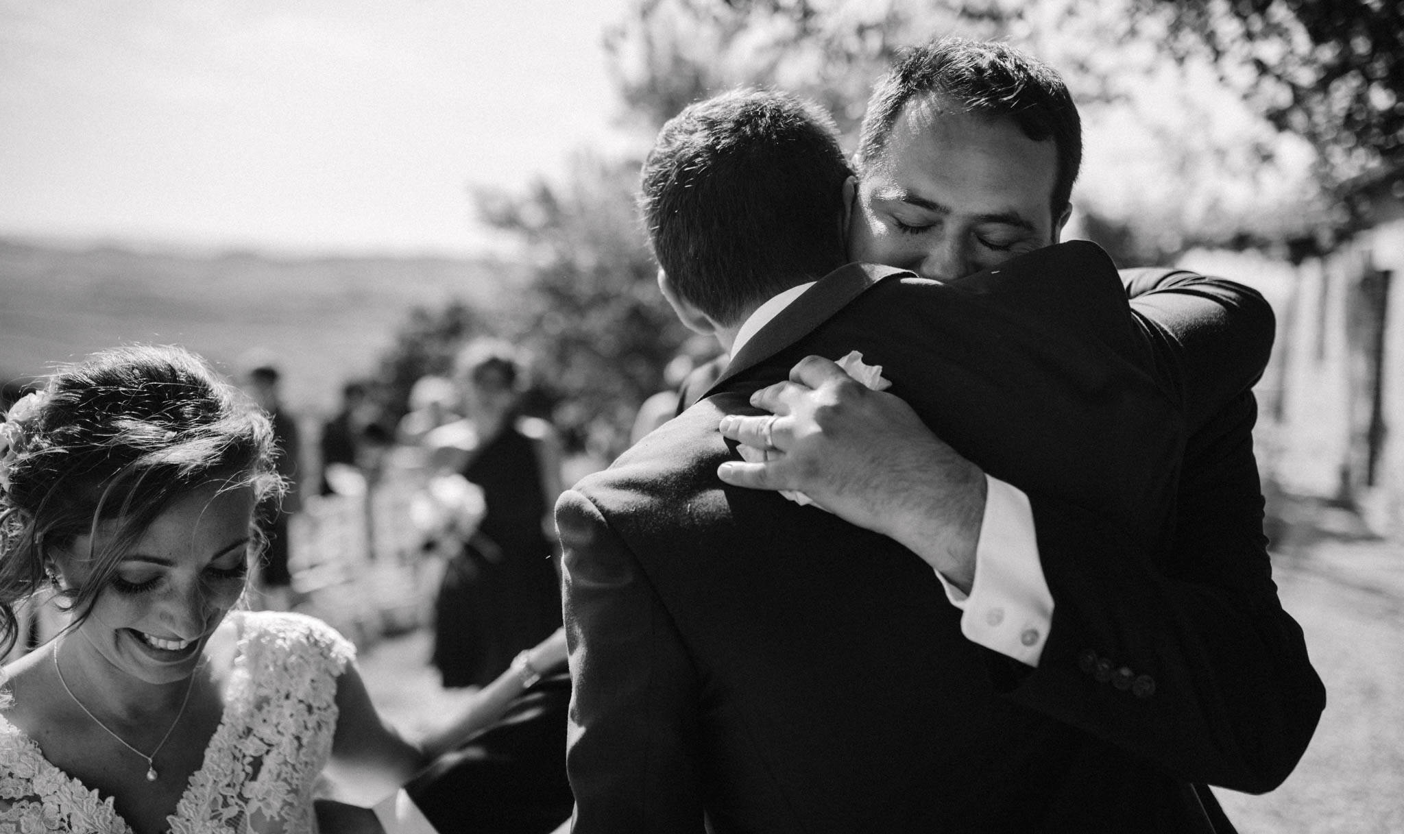 wedding photgorapher in Tuscany - The Lazy Olive