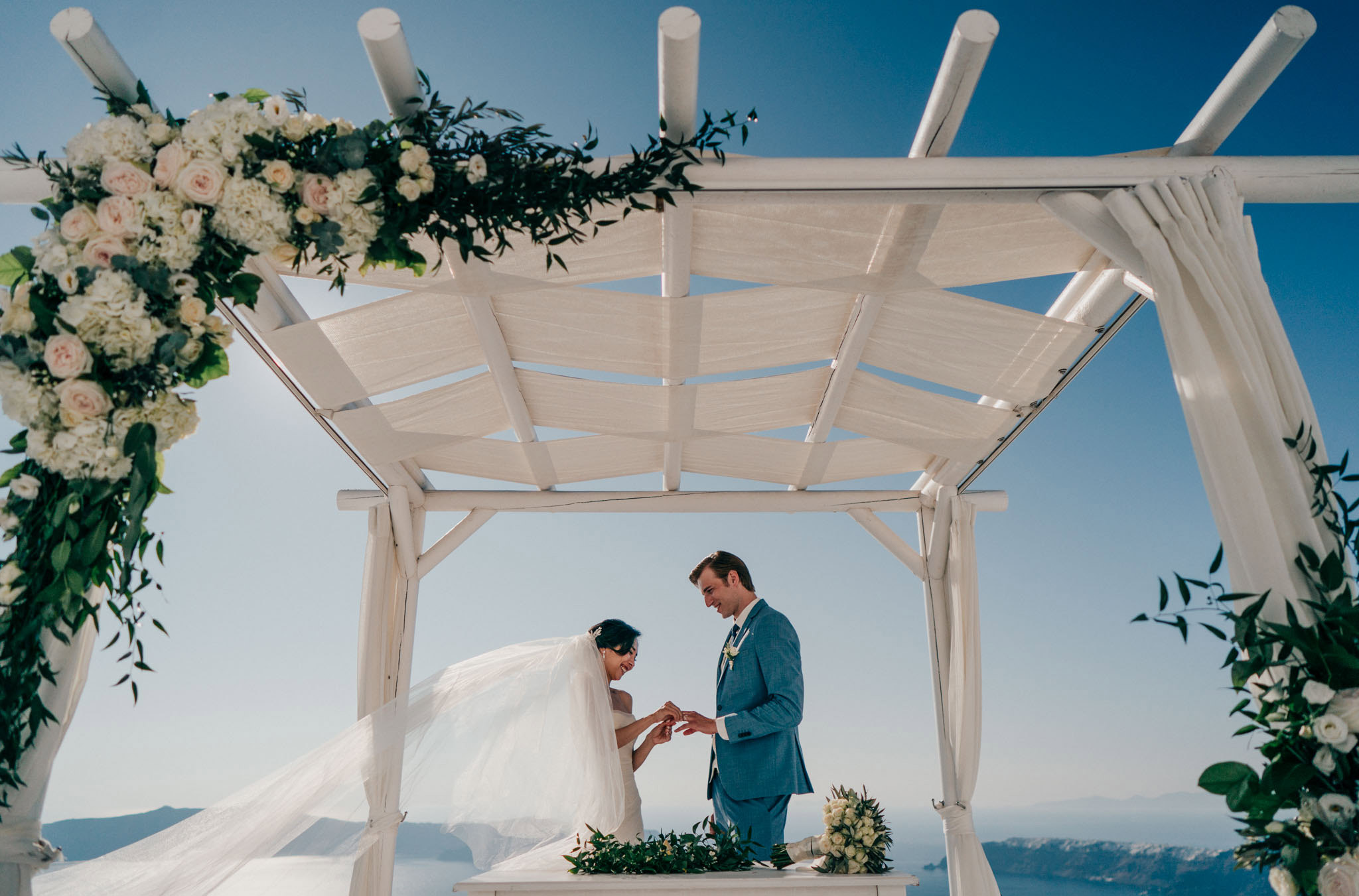 Santorini wedding photography by roberto panciatici photographer