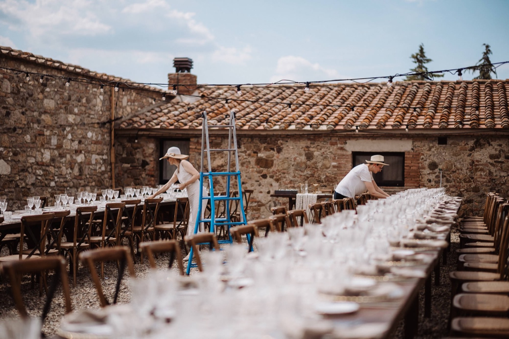 Romantic wedding in the Tuscan countryside