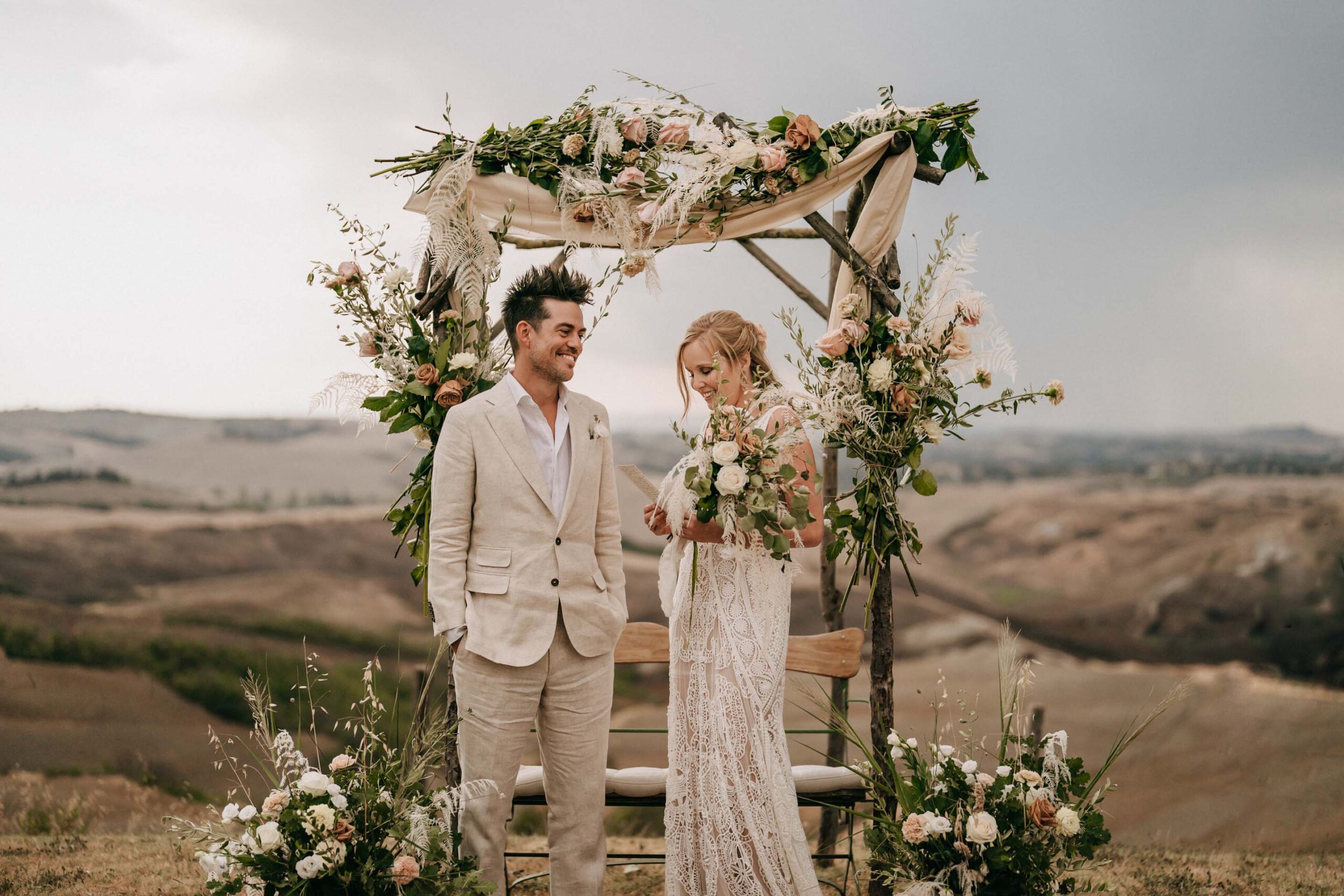 Wedding Photographer in Tuscany for exclusive and intimate weddings